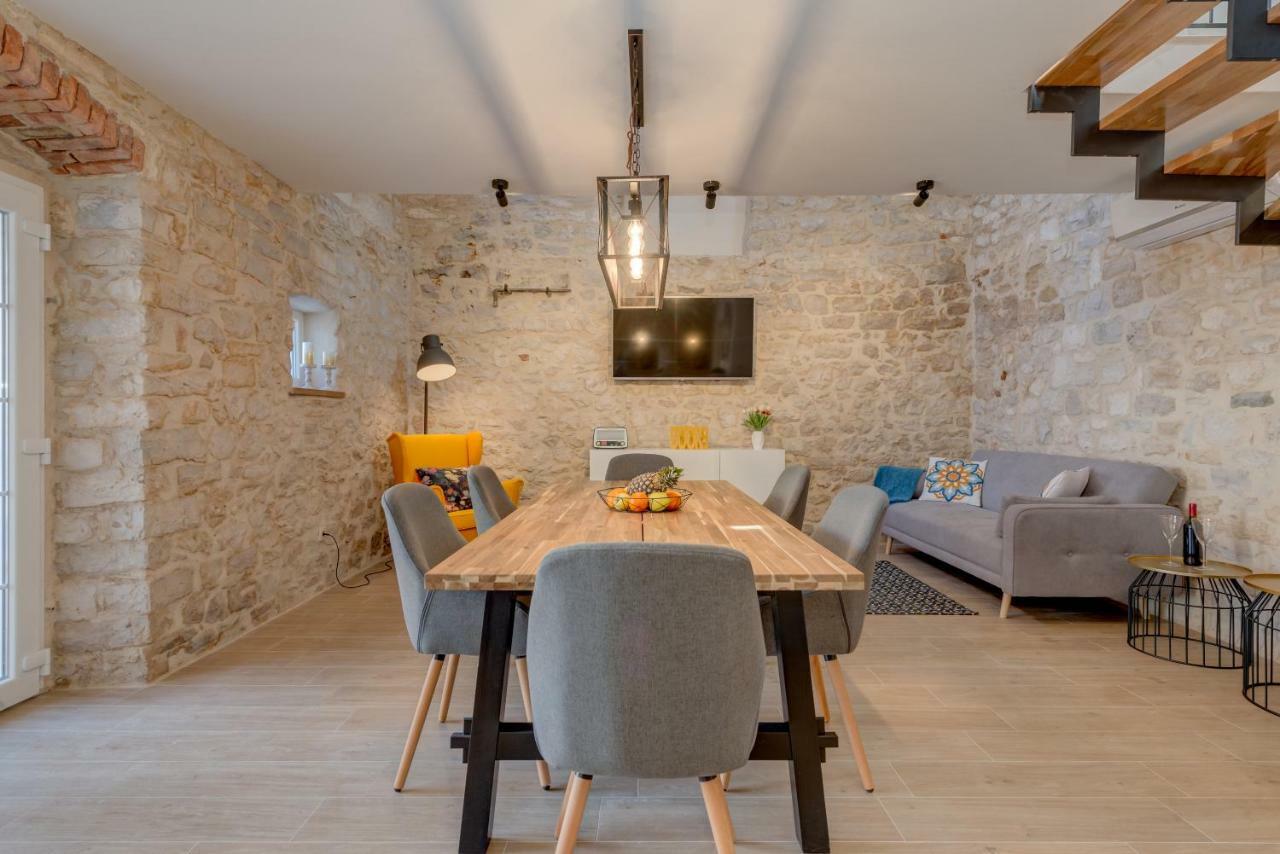 Holiday Home Rocca Supetar Ngoại thất bức ảnh
