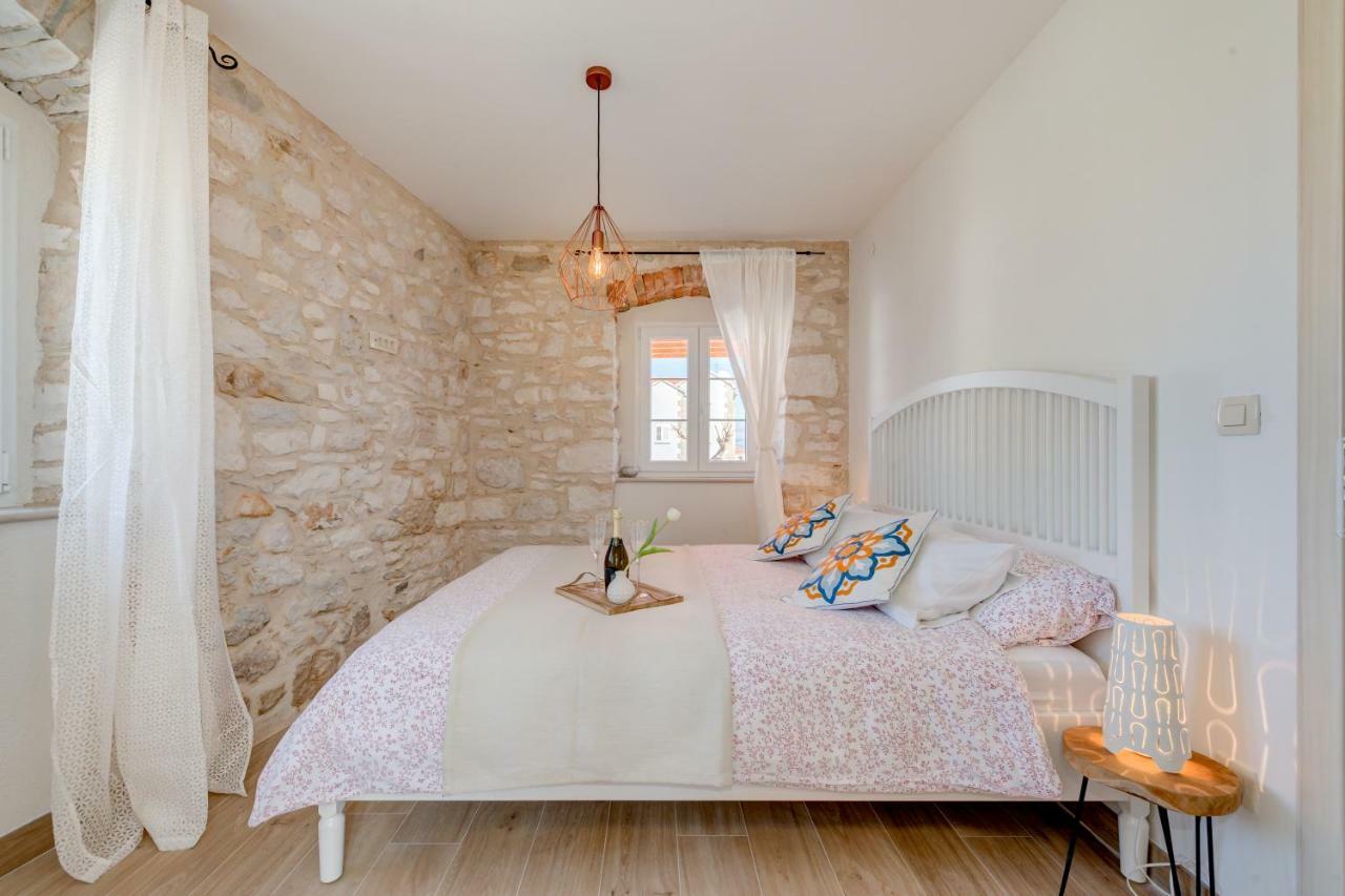 Holiday Home Rocca Supetar Ngoại thất bức ảnh