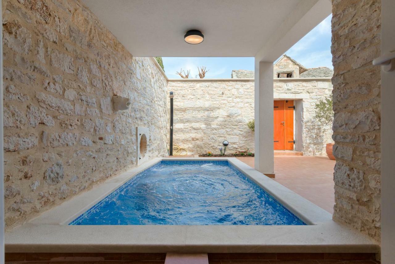 Holiday Home Rocca Supetar Ngoại thất bức ảnh