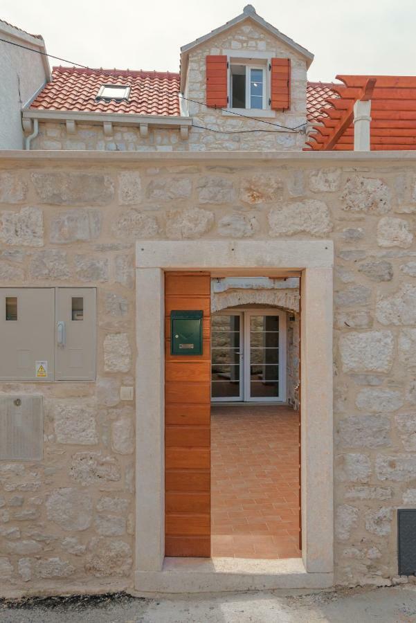 Holiday Home Rocca Supetar Ngoại thất bức ảnh